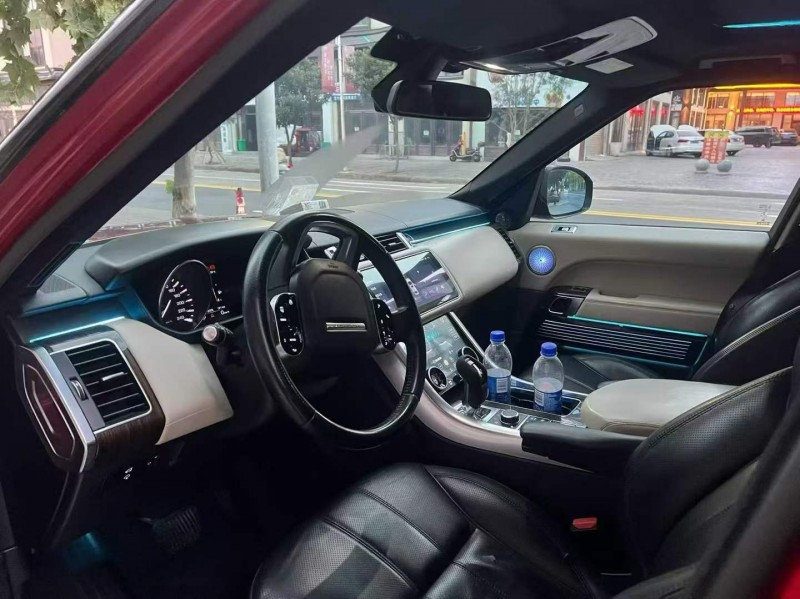 遵义14年路虎揽胜运动6