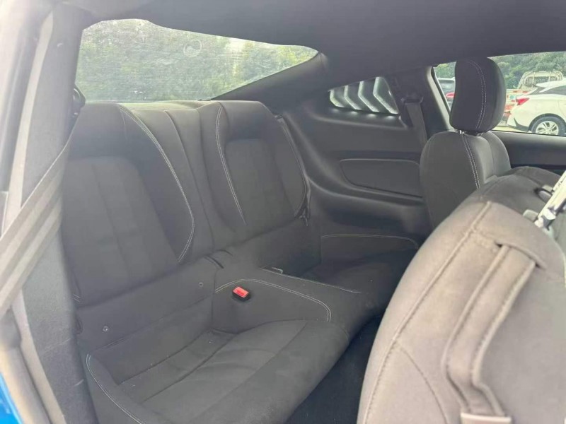 毕节20年福特野马6