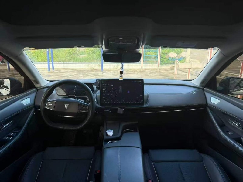 毕节23年长安汽车深蓝4