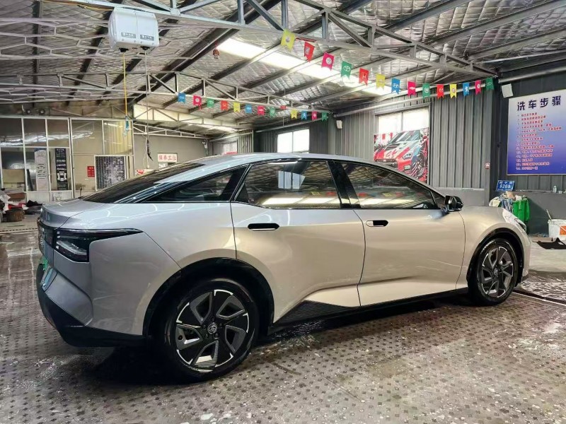 潍坊23年丰田BZ3Pro7