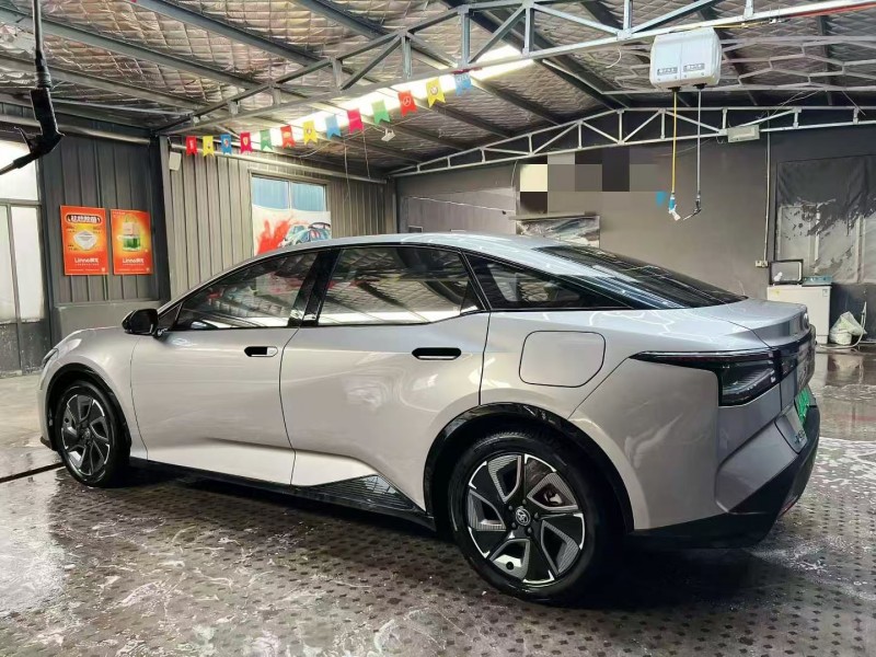 潍坊23年丰田BZ3Pro8