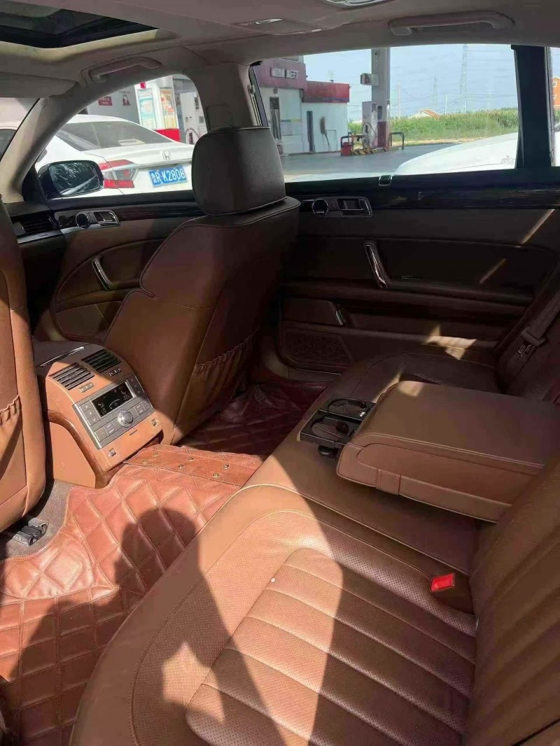 菏泽12年大众辉腾5