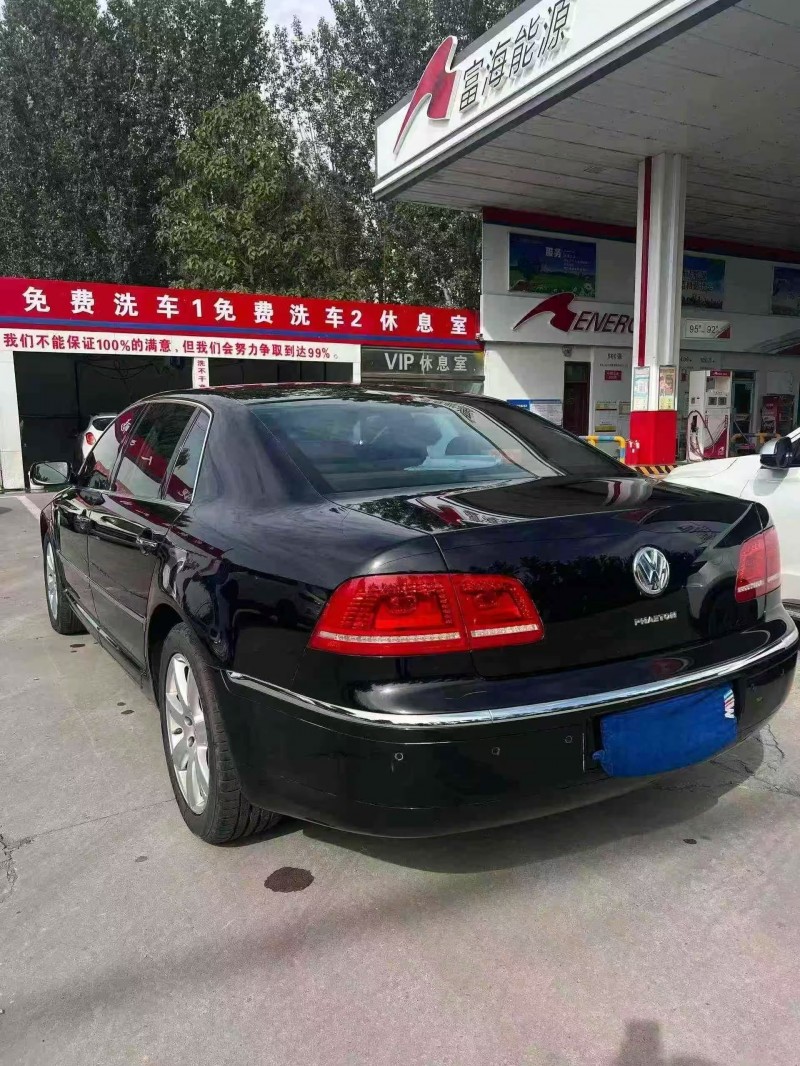 菏泽12年大众辉腾8