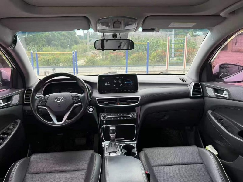 毕节20年现代途胜4