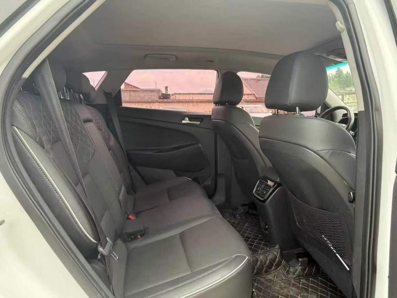 毕节20年现代途胜6