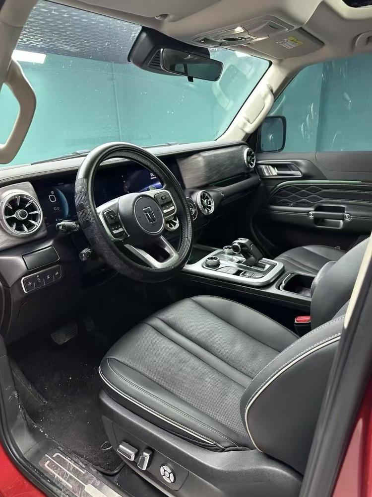 成都22年长城汽车魏牌4