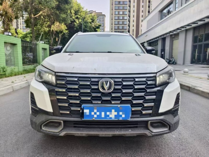 成都24年长安汽车CS751