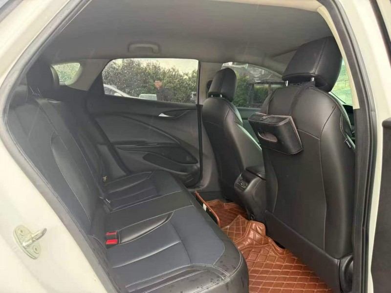 毕节21年别克微蓝5