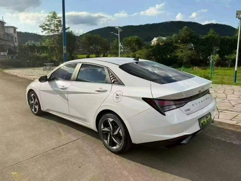 厦门23年现代伊兰特8