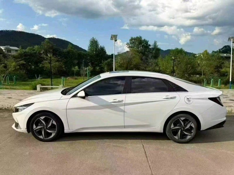 厦门23年现代伊兰特9