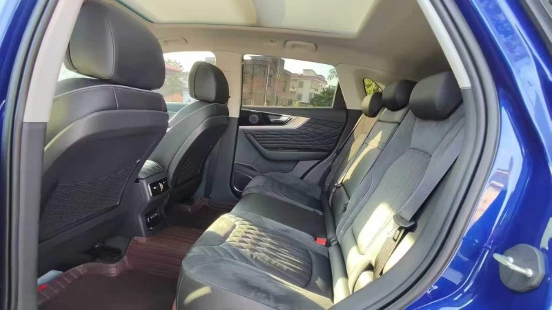 广州23年红旗HS56