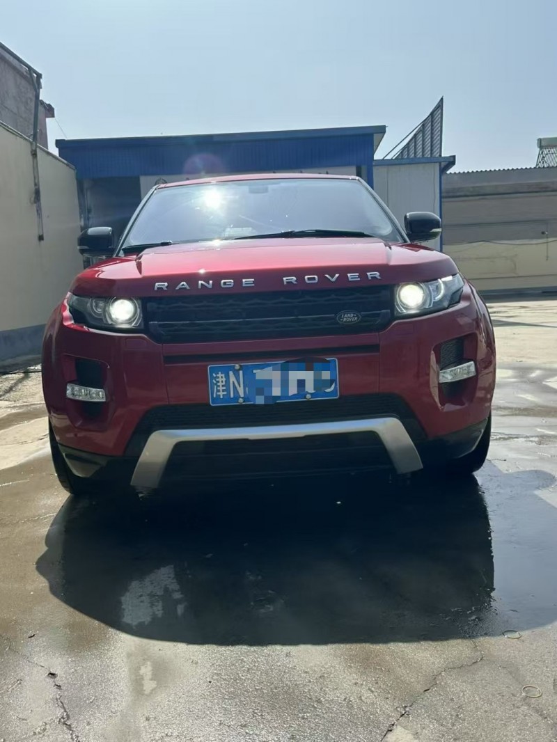 保定13年路虎极光1