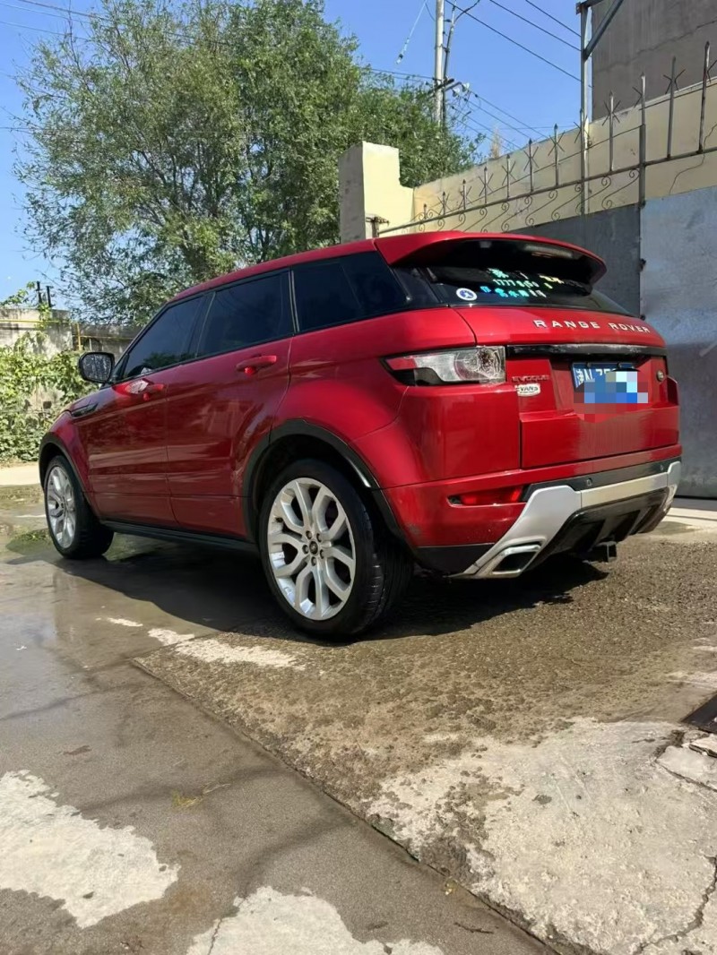 保定13年路虎极光5