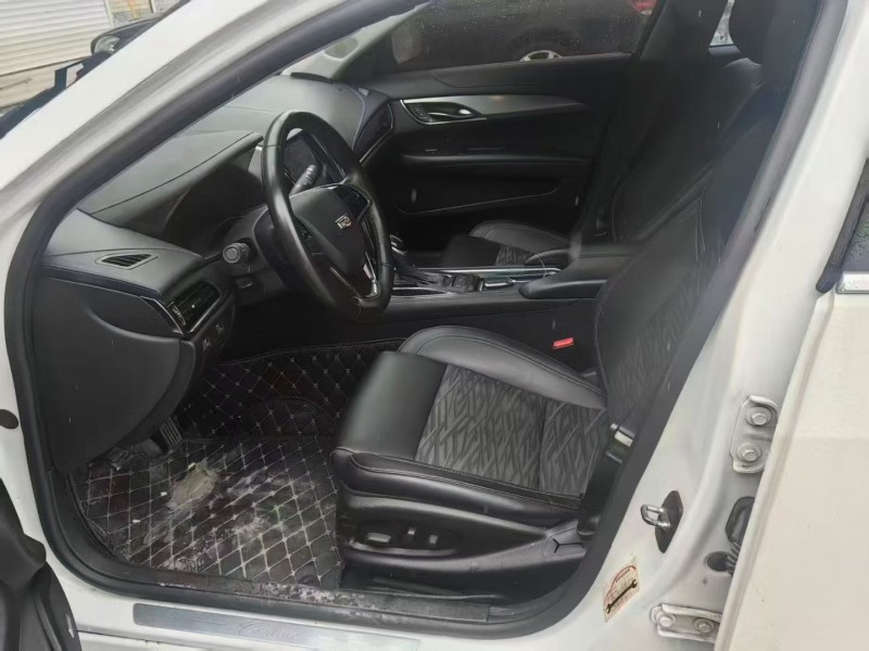 保定15年凯迪拉克ATS8