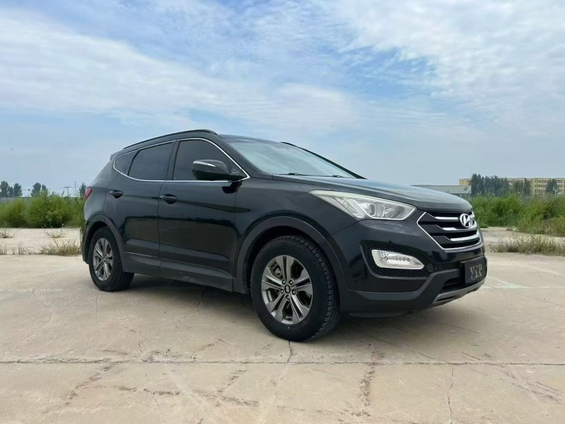 保定14年现代新胜达2