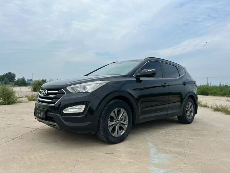 保定14年现代新胜达3