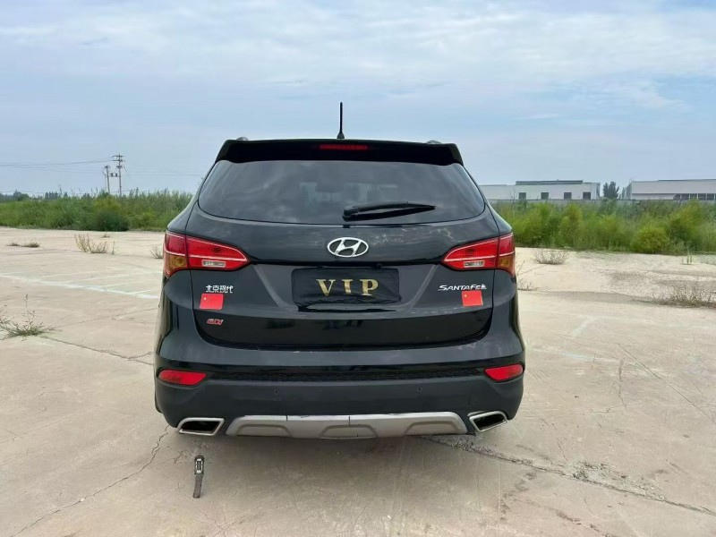 保定14年现代新胜达6