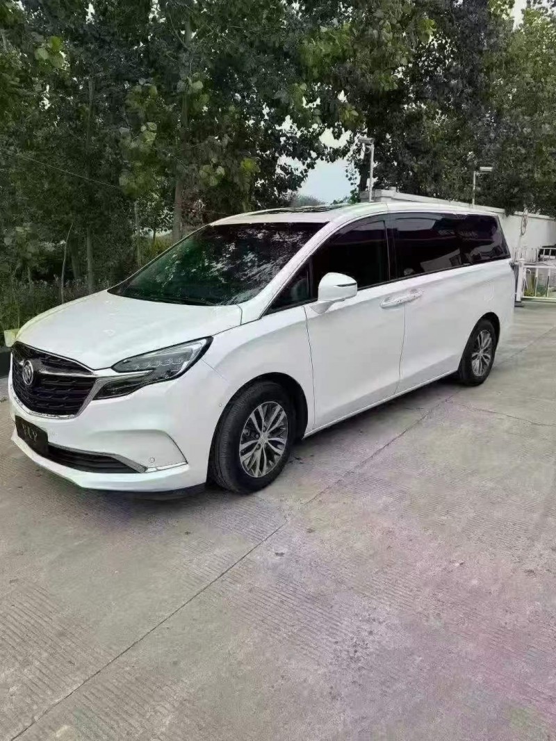 淮北22年别克GL82