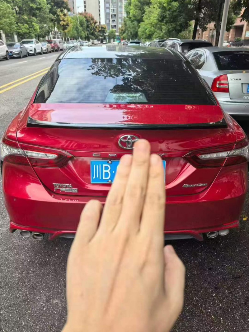 成都19年丰田凯美瑞9