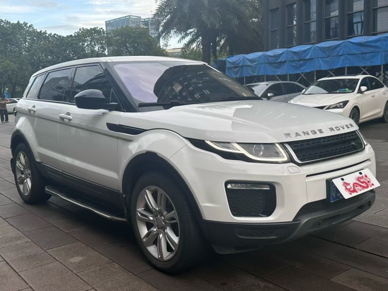 佛山17年路虎极光2