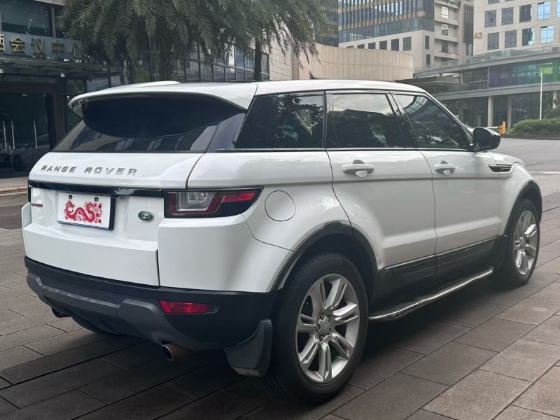 佛山17年路虎极光7