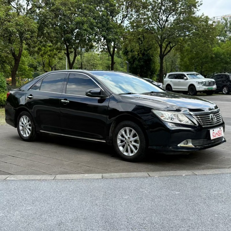 佛山14年丰田凯美瑞2