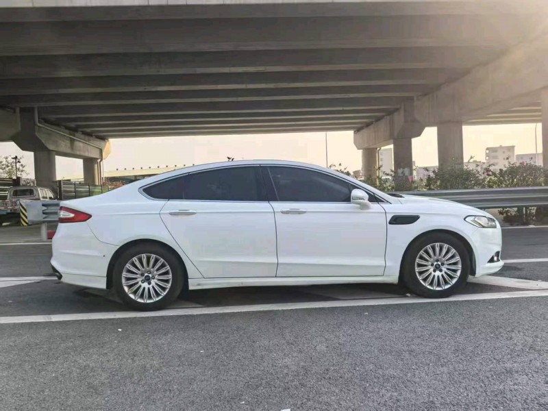 广州14年福特蒙迪欧4