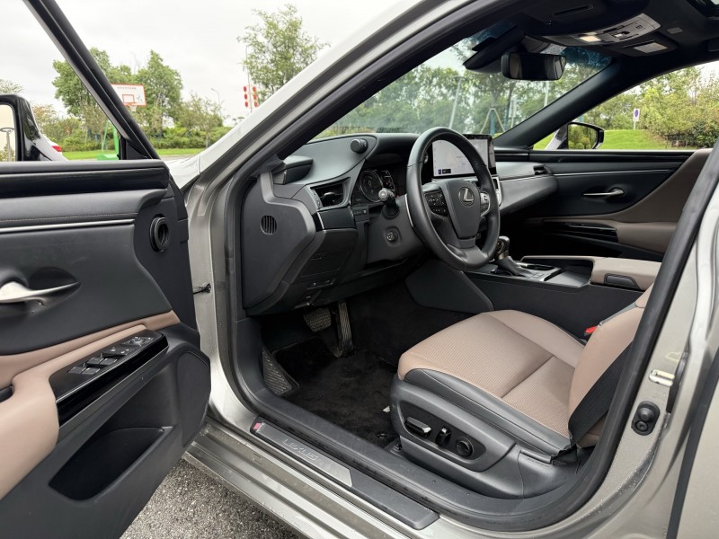 盐城24年雷克萨斯ES6