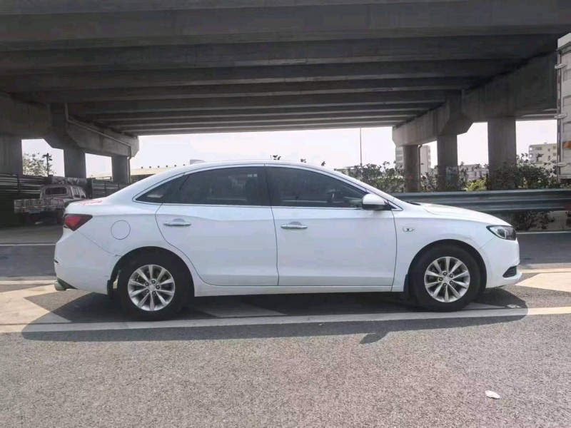 广州18年别克英朗4