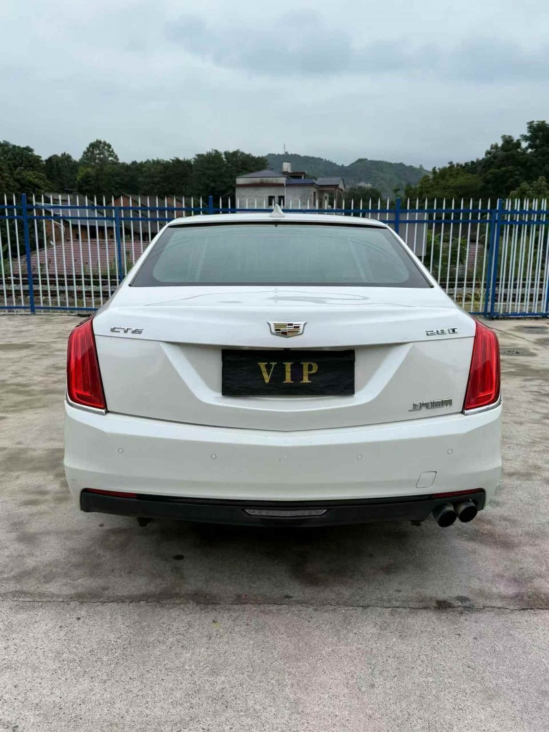湘潭17年凯迪拉克CT69