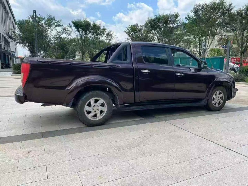 赣州18年江铃域虎7