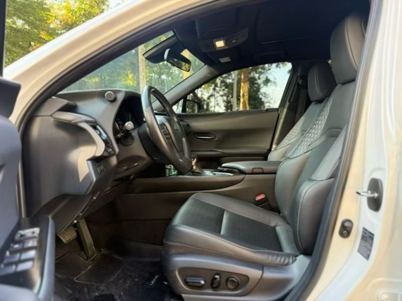 深圳21年雷克萨斯UX4