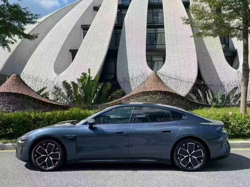 深圳24年小米SU77