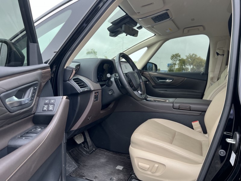 宿迁24年丰田威尔法4