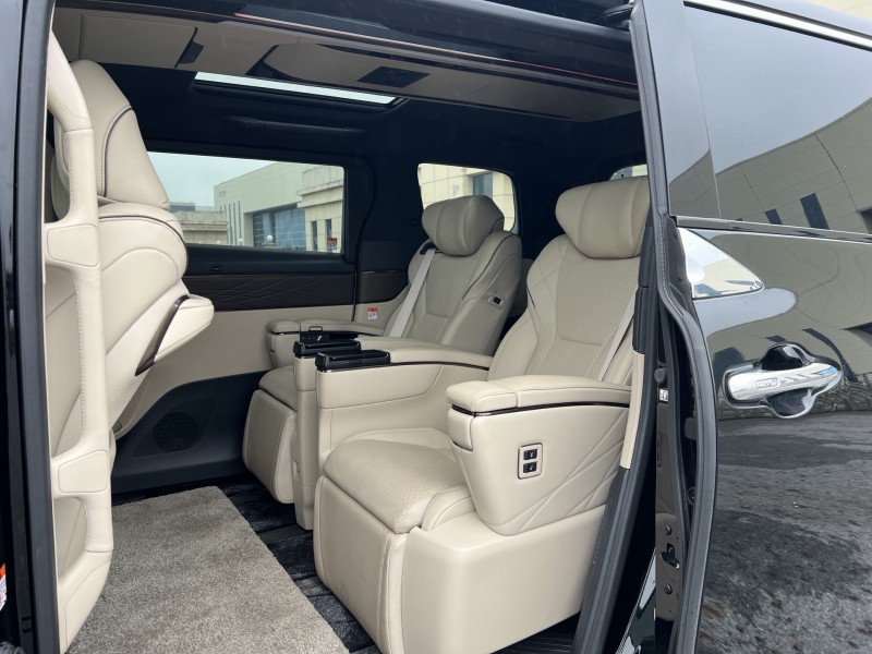 宿迁24年丰田威尔法5