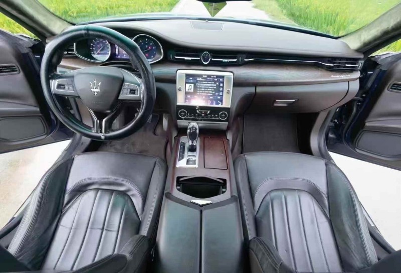 温州15年玛莎拉蒂总裁4