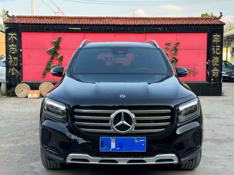 淄博24年奔驰GLB1