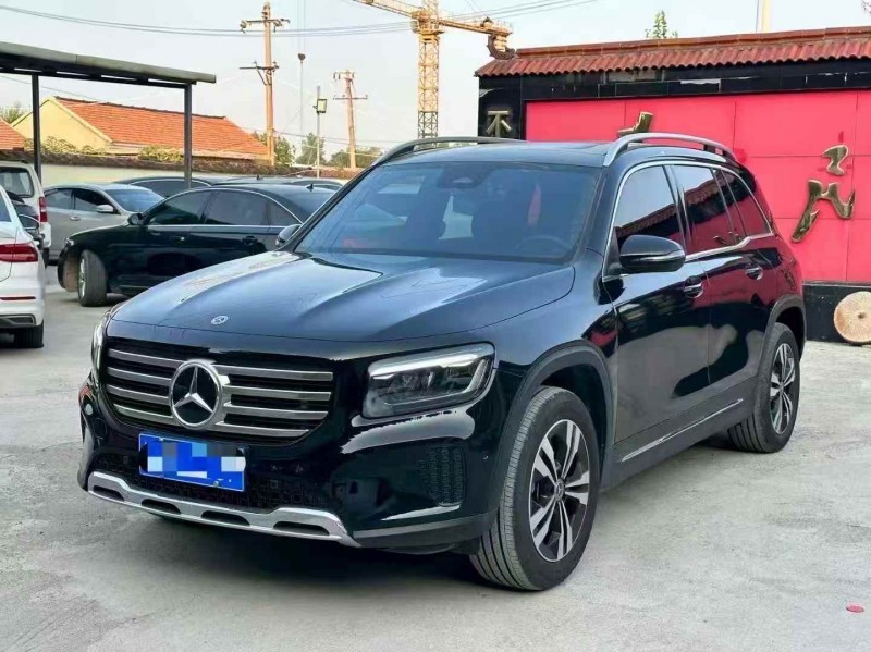 淄博24年奔驰GLB3