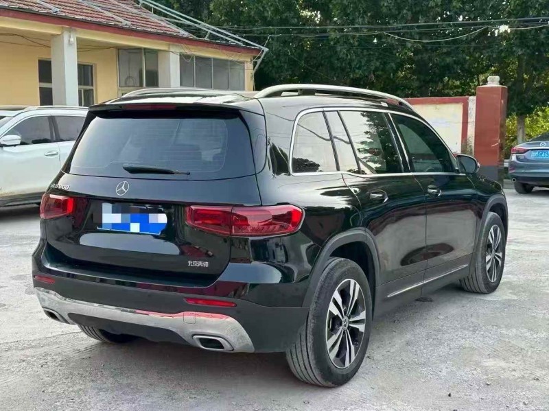 淄博24年奔驰GLB7