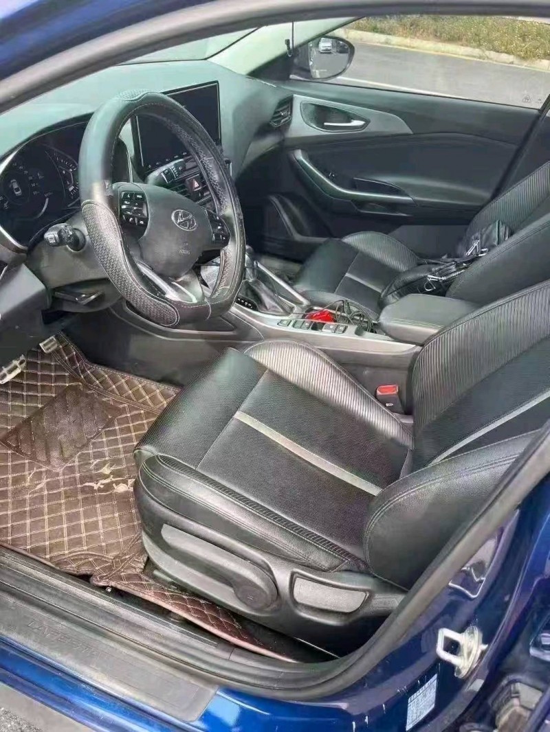 萍乡20年现代菲斯塔6