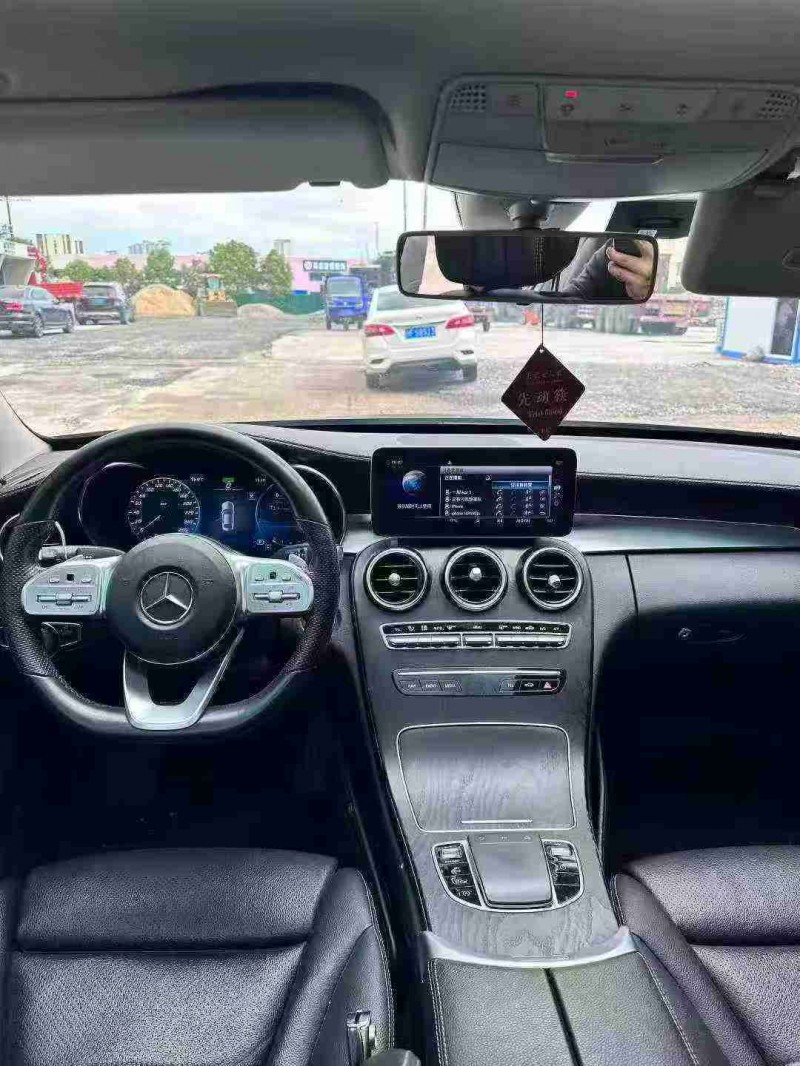 广州20年奔驰C8