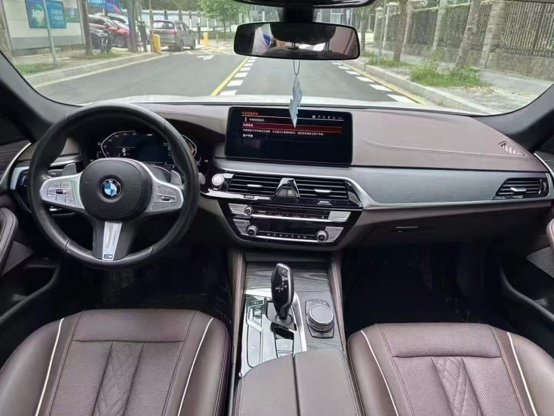 广州23年宝马5系5