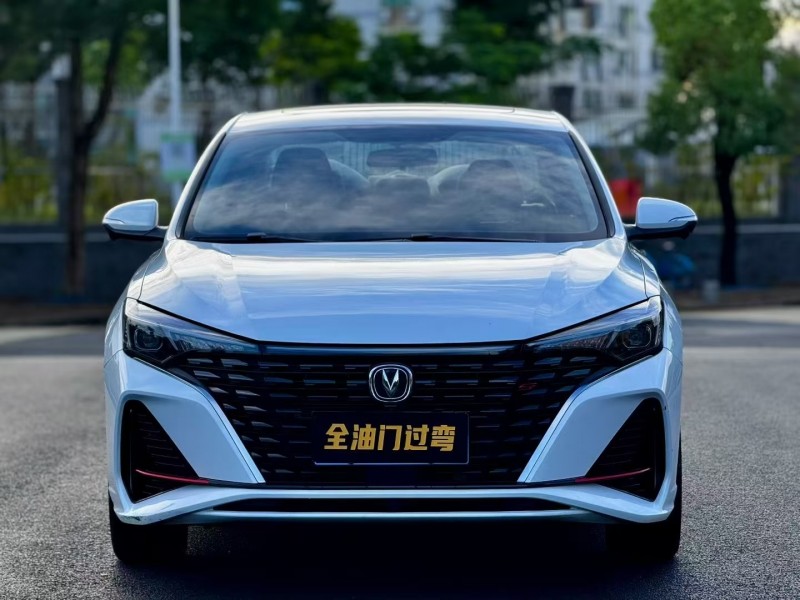 广州24年长安汽车逸动1