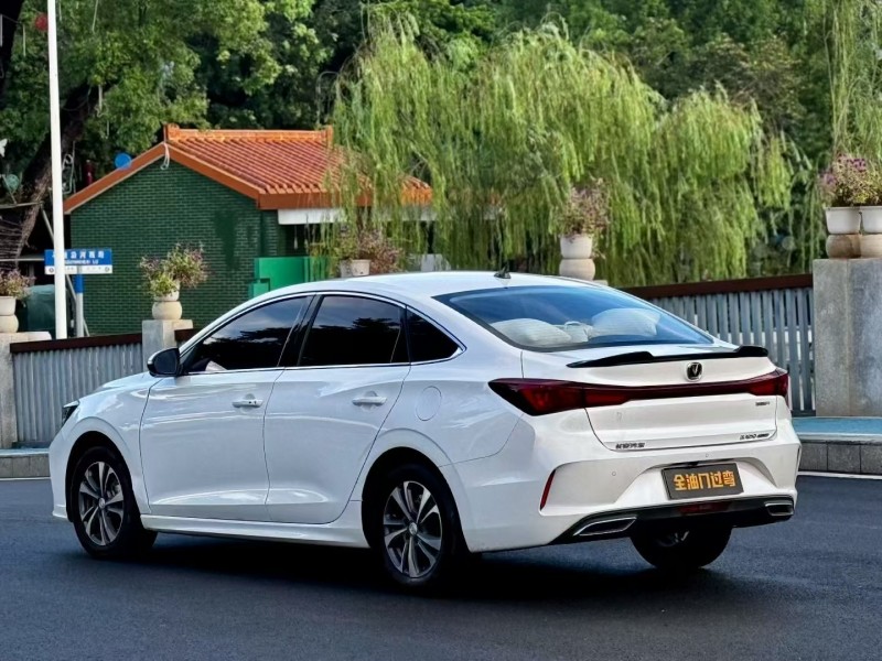 广州24年长安汽车逸动3