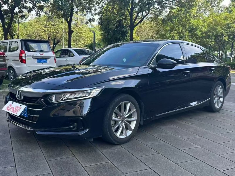 佛山22年本田雅阁3