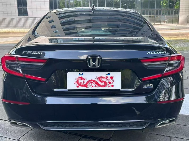 佛山22年本田雅阁9