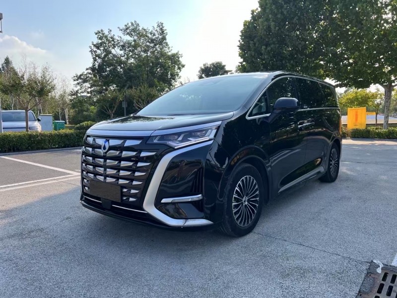 徐州23年腾势D92