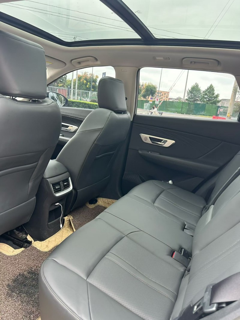 宜昌22年东风风神7