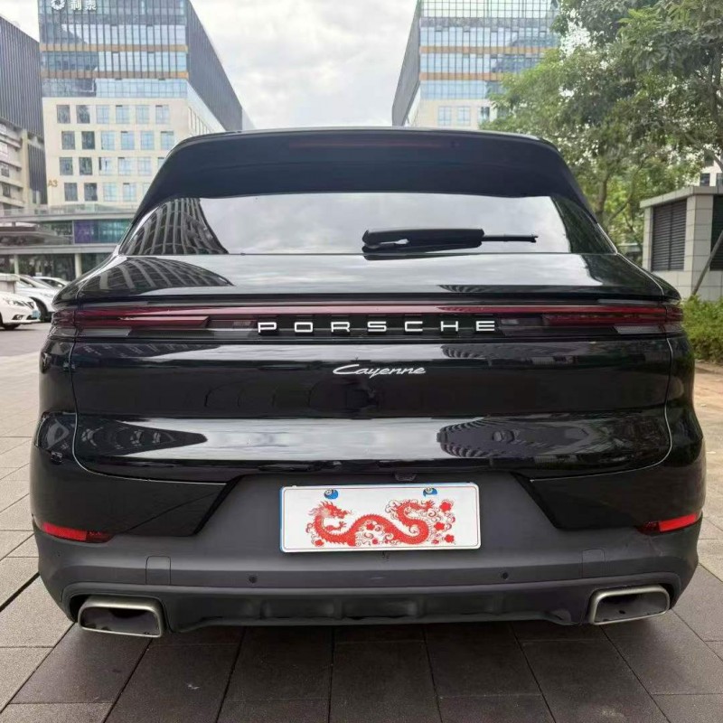 佛山23年保时捷卡宴9