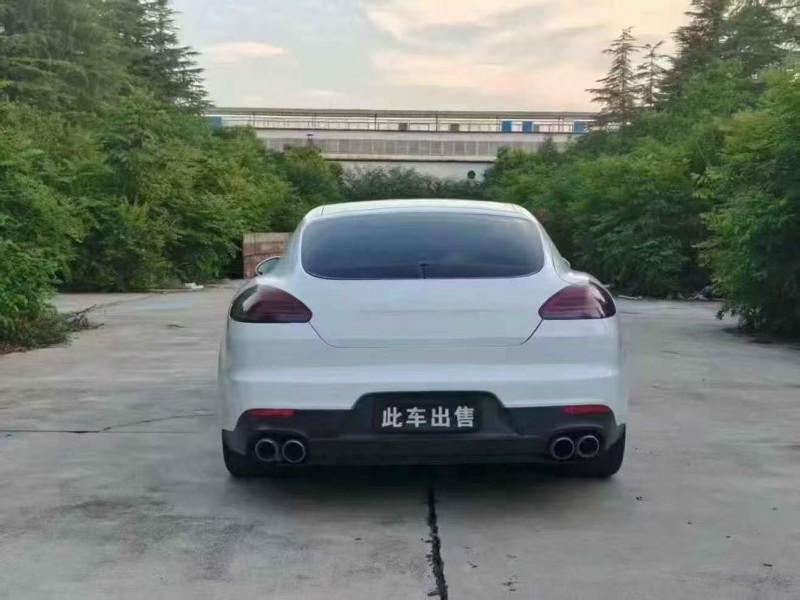 平顶山15年保时捷帕拉梅拉9